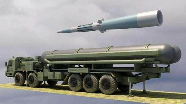 Cụ thể, trong đó một đài radar sẽ chịu trách nhiệm định vị mục tiêu hoạt động trên dải độ cao tối đa, trong khi thiết bị khác được sử dụng cho những đối tượng bay gần mặt đất ở độ cao tới 30 km, Đại tá Khatylev giải thích.