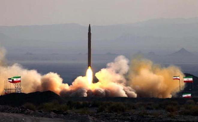 Bên cạnh đó lợi ích mà Nga thu được từ những quốc gia bị xem là đối thủ của Iran như Saudi Arabia, Israel hay Thổ Nhĩ Kỳ đã khiến cho Tehran và Moskva ngày càng xa cách.