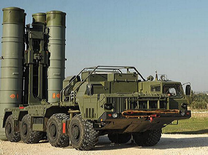 Trước tình hình này, Tổng thống Nga Vladimir Putin đã đề nghị Saudi Arabia hãy lựa chọn tên lửa phòng không do Nga chế tạo để lập lá chắn bảo vệ bầu trời những địa bàn trọng yếu.