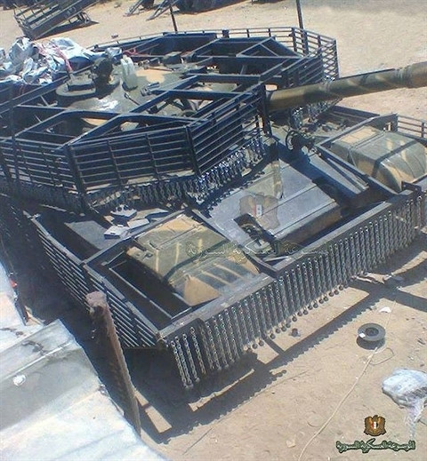 Trên chiến trường Syria đã ghi nhận hiệu quả các loại vũ khí chống tăng trong trận chiến với xe tăng chiến đấu chủ lực, ước tính chỉ sau vài năm giao tranh đã có hơn 2.000 chiếc tăng của Quân đội chính phủ bị bắn hạ, phần lớn là do đạn xuyên lõm và tên lửa TOW.
