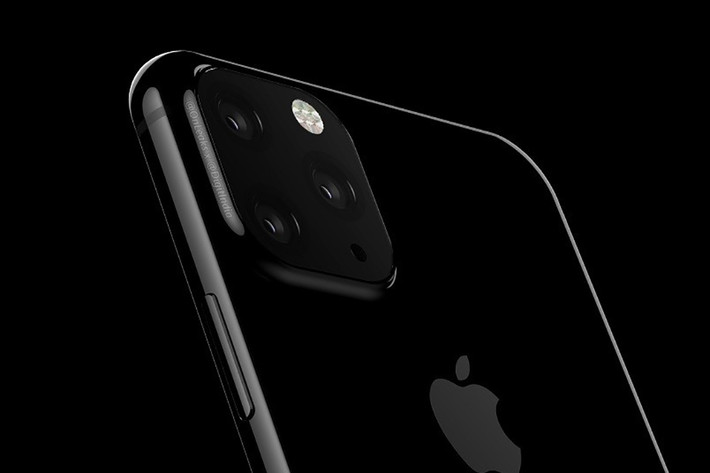 Tuy nhiên, về phía Apple, hãng rất nghiêm túc với việc này. Họ thậm chí còn thành lập một bộ phận NPS – Nhóm chuyên trách bảo mật sản phẩm mới. Bất cứ khi nào có thông tin về sản phẩm mới của Apple trên mạng, NPS sẽ bắt tay vào việc xác thực thông tin, truy tìm nguồn gốc, sau đó tiến hành ngăn chặn việc phát tán chúng.