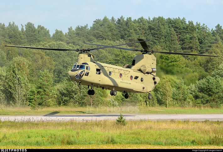 CH-47F là phiên bản nâng cấp mới nhất của những chiếc Chinook.