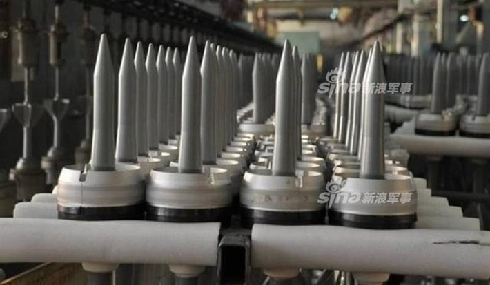 Hai loại đạn xuyên thế hệ mới này bảo đảm cho việc tiêu diệt mọi xe tăng, xe bọc thép trong tầm bắn hiệu quả của xe tăng chiến đấu chủ lực, cự ly lên tới 2.000 m. Cụ thể, kết quả thử nghiệm cho thấy ở cự ly 2.000 m và góc chạm 60 độ, đạn 3BM-42 Mango đời cũ xuyên được 230 mm, con số này ở 3BM-44-1 Mango-M là 280 mm, còn 3BM-60 Svinets-2 lên tới 300 mm.
