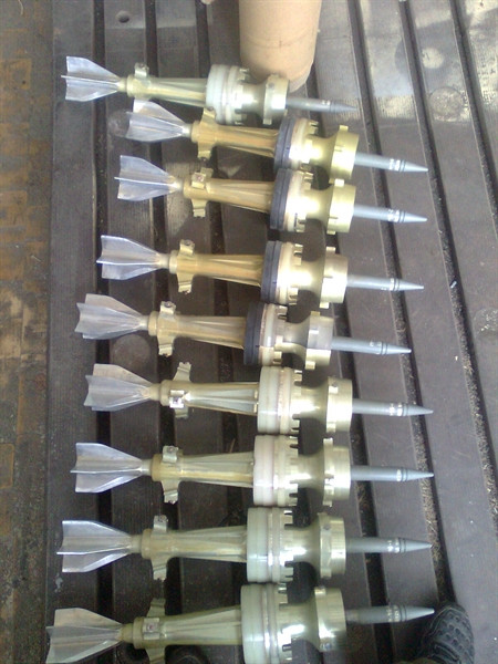 Trong chiến lược xuất khẩu, đạn 3BM-44-1 Mango-M sẽ được chào hàng cho các quốc gia đang sử dụng các biến thể T-72/90 thế hệ cụ còn 3BM-60 Svinets-2 dành cho T-90S sản xuất mới hay T-90MS và T-90M Proryv-3.