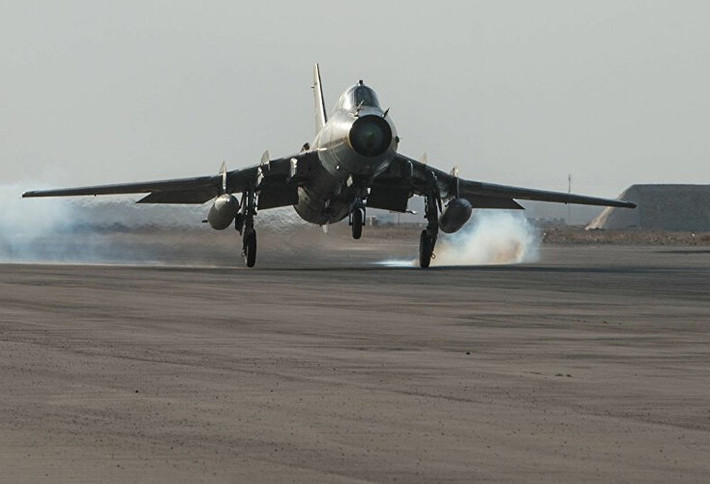 Với việc mất đi đôi cánh ma thuật (cánh cụp - cánh xòe), sức cơ động của Su-22 sẽ giảm đáng kể, chúng cũng không thể bay ở độ cao thấp như trước.
