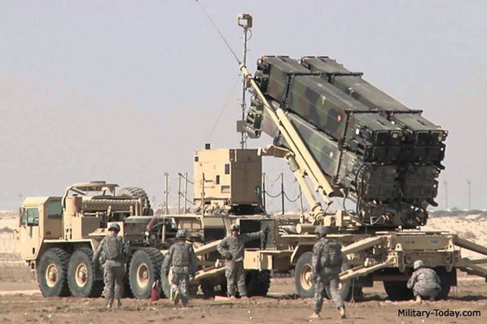 Được biết Thổ Nhĩ Kỳ đã đề nghị Mỹ trợ giúp họ 2 khẩu đội Patriot, nhưng dĩ nhiên vận hành tổ hợp vũ khí này vẫn là binh lính Mỹ và việc triển khai là có thời hạn.