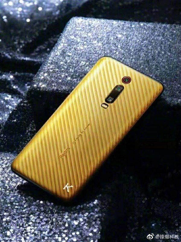 Giá của Redmi K20 Pro Signature Edition được bật mí là 6.978 USD, khoảng 162 triệu đồng - một mức giá mà nhiều "dân chơi" công nghệ cũng chưa chắc dám bỏ ra để sở hữu một chiếc điện thoại có thiết kế "độc nhất vô nhị".