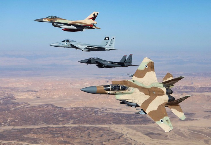 Tuy nhiên sau đó họ cho rằng mục tiêu của vụ tấn công nói trên là nhằm vào các tiêm kích MiG-29 vừa được chuyển đến những căn cứ không quân khác nhau tại Tây Syria.