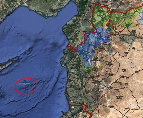 Hiện tại tàu sân bay Pháp nằm cách bờ biển Syria chưa đầy 100 km, và cách khoảng 60 km so với lãnh hải của Cộng hòa Ảrập, điều này gây ra mối đe dọa rất lớn, đặc biệt khi xem xét tới 40 phi cơ trên boong tàu sân bay.