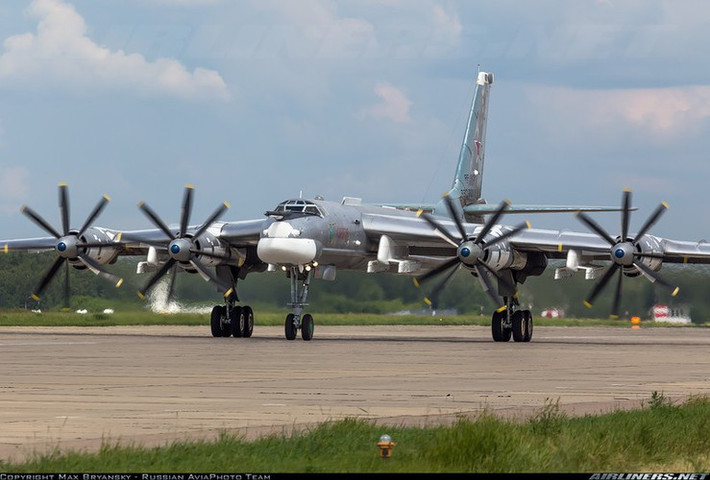 Các công việc chính được thực hiện tại các địa điểm sản xuất của Tupolev và Aviakor. Đầu năm 2020, hai công ty đã cùng bắt đầu thực hiện việc nâng cấp quy mô nhỏ của lô máy bay tiếp theo.