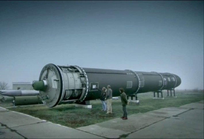 Về cơ bản, R-36M/M2 là ICBM 2 tầng phóng sử dụng nhiên liệu lỏng kết hợp giữa N2O4 và UDMH. Thiết kế động cơ và buồng chứa nhiên liệu mới cho phép ICBM Satan mang được 188 tấn nhiên liệu.