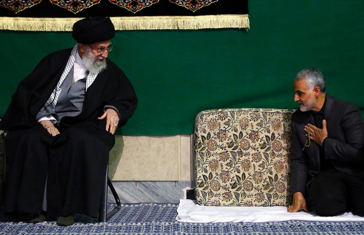 Tướng Soleimani, 62 tuổi, là người đóng vai trò trọng yếu trong việc mở rộng ảnh hưởng quân sự của Iran tại Trung Đông, với tư cách là người điều hành các hoạt động bí mật bên ngoài Iran.