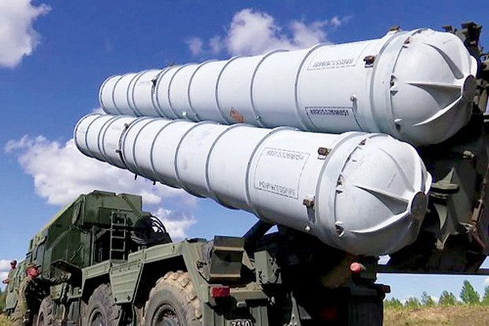 Đây là lần đầu tiên S-300 của Syria thực sự tham chiến sau thời gian dài im hơi lặng tiếng. Nhưng cần lưu ý đây không phải lần đầu Avia đưa tin S-300 Syria đã khai hỏa, các thông tin trước đó đều bị xác định thiếu chính xác.