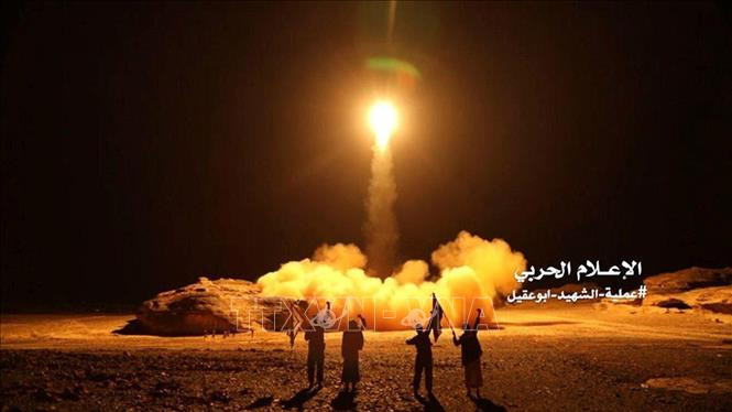 Tuy nhiên thực tiễn lại khác xa, năm 2018 Saudi Arabia có báo cáo về hiệu quả của các hệ thống Patriot được Mỹ bán cho Saudi Arabia (PAC-2 và PAC-3 với tính năng kém hơn phiên bản gốc trang bị cho quân đội Mỹ) nói rằng, trung bình 4 tên lửa của hệ thống Patriot mới bắn hạ được một tên lửa đạn đạo Scud cổ lỗ; trong khi đó giá thành một tên lửa PAC-3 là 1 triệu USD.