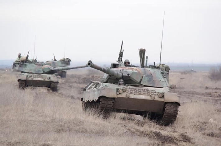 Tổng cộng 1.300 xe tăng Leopard 1A1/A2 đã được cải tiến theo gói nâng cấp này và nhận tên gọi Leopard 1A5.