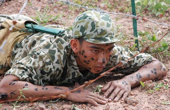Trong thời gian chiến tranh chống Mỹ, Đặc công Việt Nam đã thực hiện một cuộc du kích chiến trường kỳ nhằm vào các cơ quan đầu não, các cơ sở trọng yếu, các cơ sở hậu cần quan trọng của quân đội Mỹ để tấn công.