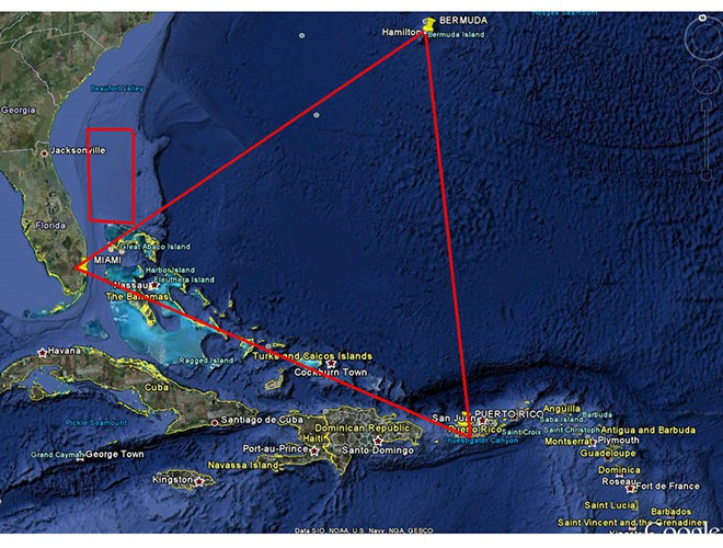 Tam giác Bermuda nằm ở phía Tây Đại Tây Dương, gồm 3 đỉnh tam giác là quần đảo Bermuda ở phía Bắc; thành phố Miami, Florida ở Tây-Nam và đảo Puerto Rico ở phía Nam. Đối với người đi biển, cái tên này đủ để khiến tất cả khiếp sợ, bởi đơn giản đây là vùng biển của những hiện tượng thiên nhiên kỳ quái và mất tích bí ẩn.