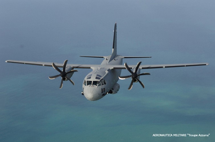C-27J có thể đạt được vận tốc tối thiểu là 194km/h cùng khả năng thao diễn mạnh và tầm bay xa nếu bay không tải, điều này cho phép máy bay có thể tham gia hoạt động bay tìm kiếm cứu hộ cứu nạn.