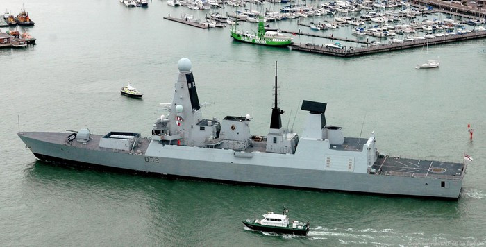 Ngoài ra hoạt động của radar Sampson trong chế độ quan sát không phận tại khu vực Biển Azov và Biển Đen còn có thể "lấy mẫu" tín hiệu sóng điện từ của các hệ thống tên lửa phòng không như S-400 để đưa ra biện pháp đối phó trong tương lai.