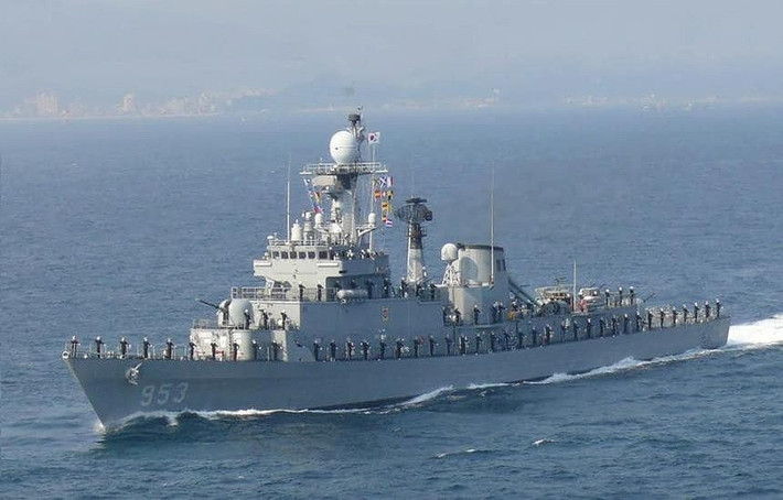 Bên cạnh tàu hộ vệ săn ngầm lớp Pohang, hải quân các quốc gia Đông Nam Á còn đang đứng trước cơ hội được nhận khinh hạm đa năng lớp Ulsan từ hải quân Hàn Quốc.