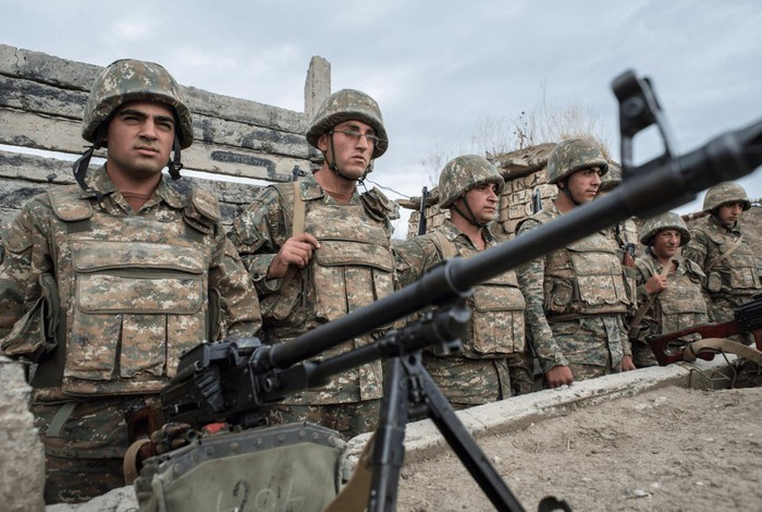 Trong khi xung đột Armenia - Azerbaijan ở khu vực Nagorno-Karabakh mới chỉ ở trạng thái âm ỉ, theo Viện nghiên cứu hòa bình quốc tế Stockholm (SIPRI) của Thụy Điển thì Nga đã thu được lợi ích khá lớn.