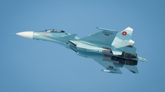 Thứ hai, thay vì chi những khoản tiền khổng lồ cho Su-30SM, cần phải mua số lượng lớn máy bay không người lái với nhiều chức năng khác nhau, tốt nhất là UAV do Trung Quốc sản xuất.