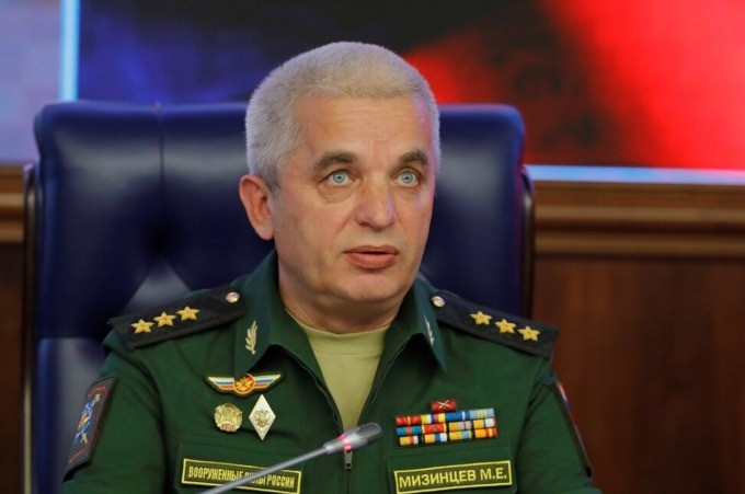 Ông Mikhail Mizintsev được cho là người chỉ huy chiến dịch bao vây thành phố cảng Mariupol, thành trì cuối cùng của quân đội Ukraine trong địa phận tỉnh Donetsk. Quân đội Nga kiểm soát thành phố vào tháng 5, sau khoảng ba tháng pháo kích và vây hãm liên tục.