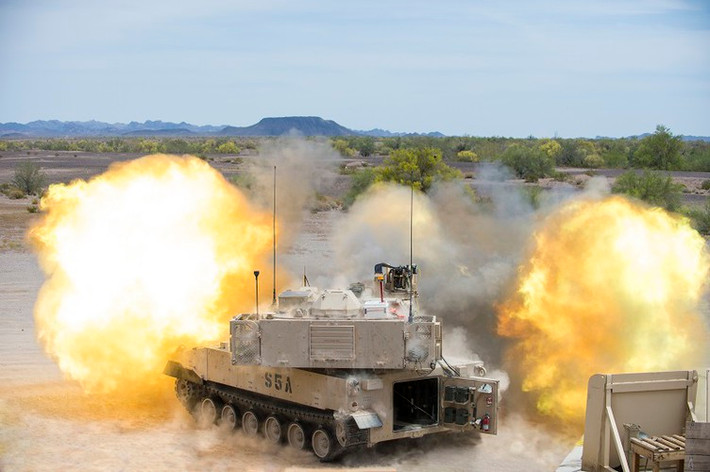 Thực hiện đơn hàng là chi nhánh của BAE Systems tại bang Pennsylvania (Mỹ). Nhà sản xuất sẽ cung cấp 60 pháo tự hành M109A7 cùng xe nạp đạn M992A3 với tổng trị giá 249 triệu USD.