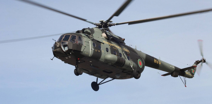 Khoang chở hàng của trực thăng Mi-17 có sức chứa 30 người hoặc 1.500 kg vũ khí dưới 6 giá treo gồm bom, rocket, súng máy gắn ngoài và tên lửa chống tăng.