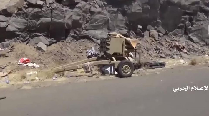 Đó là ngoài vũ khí cá nhân, súng pháo hạng nhẹ hay một số xe bán tải pick up Toyota Hilux gắn vũ khí được trưng dụng thì còn lại đều bị đặt chất nổ phá hủy ngay sau đó.