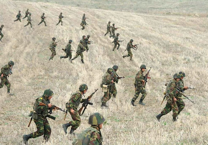 Điều này khiến Armenia không hài lòng, bởi họ cho rằng mình đang phải hứng chịu tổn thất rất nghiêm trọng trong các cuộc giao tranh cường độ cao với quân đội Azerbaijan và Thổ Nhĩ Kỳ.