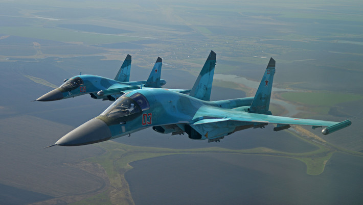 Tại triển lãm Dubai Airshow 2019, hàng loạt khách hàng dành sự quan tâm đặc biệt đến cường kích hạng nặng Su-34 của Nga, trong đó có Iraq, Kazakhstan, Turkmenistan, Uzbekistan và đặc biệt là Jordan - một quốc gia đồng minh của Mỹ tại Trung Đông.