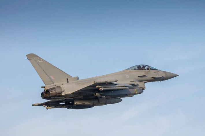 “Tôi nghĩ rằng Storm Shadow cũng sẽ chung số phận với HIMARS, nhưng ở giai đoạn đầu sẽ có những khó khăn nhất định. Mặc dù vậy chắc chắn mọi khó khăn sẽ qua đi và vũ khí này sẽ trở nên tầm thường”, chuyên gia quân sự Knutov khẳng định.