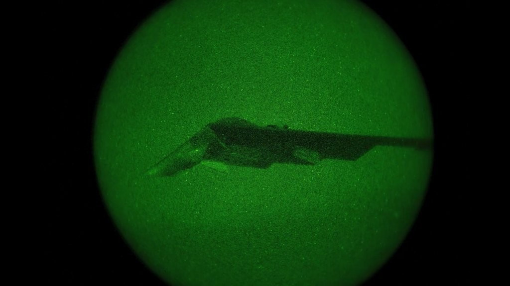 Máy bay ném bom B-2 tham gia không kích Iran. CENTCOM