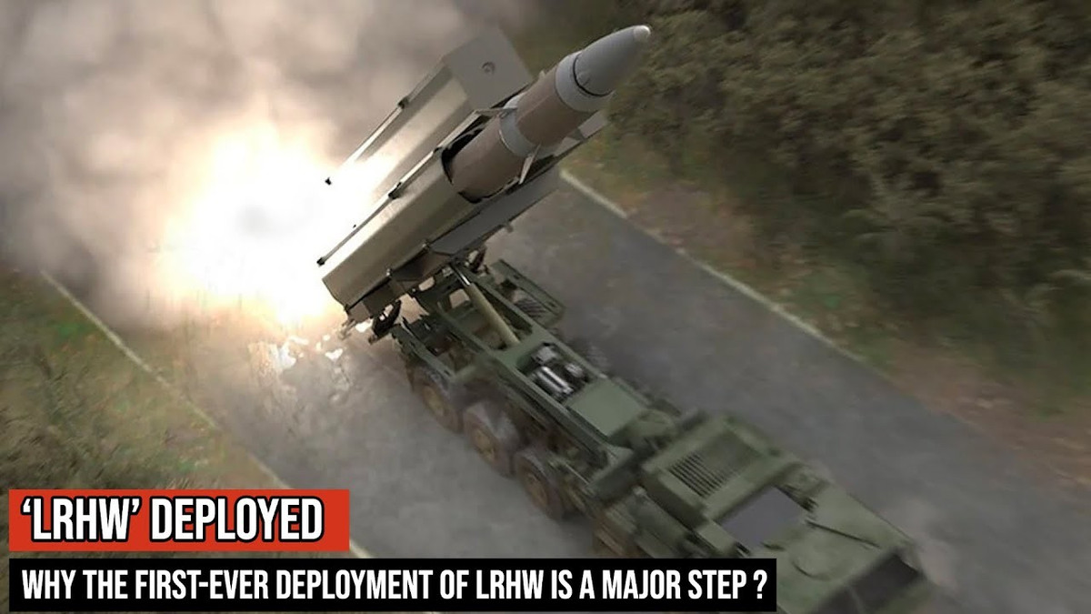 Dark Eagle là một hệ thống tên lửa đạn đạo xuyên lục địa (HGV) được trang bị vũ khí thông thường, di động trên đường bộ, được thiết kế để linh hoạt về mặt chiến thuật và tác chiến. Dark Eagle có tầm bắn trung bình khoảng 1.725 dặm (2.776 km) và tốc độ tối đa được báo cáo là Mach 17.