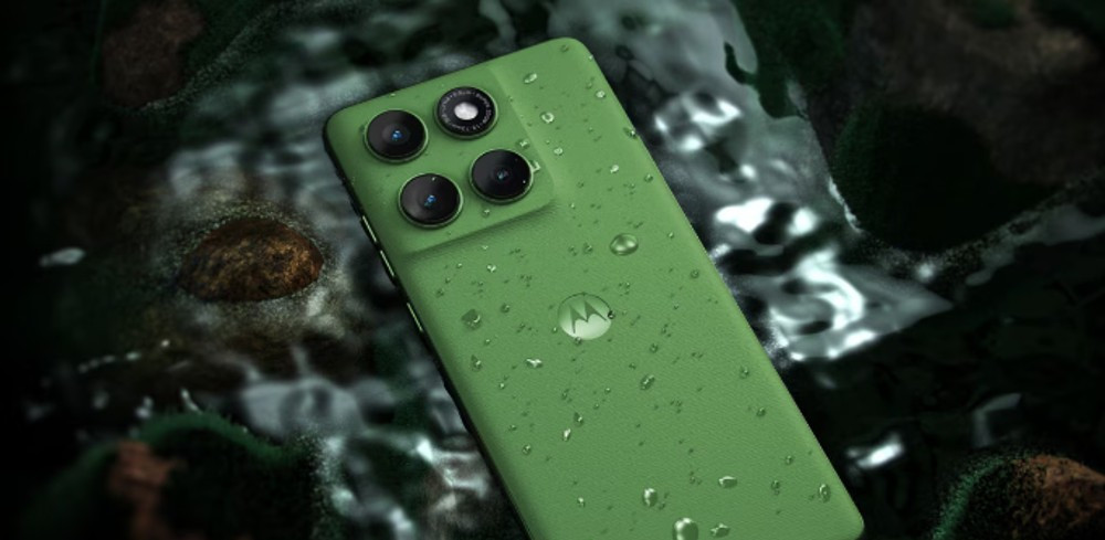 Trang web chính thức của Motorola cũng đăng tải một số thông báo pháp lý liên quan đến các tính năng chưa được đề cập trên trang. Ví dụ, có thông tin cho rằng Edge 70 đạt chuẩn kháng nước/bụi IP68 và IP69, cùng camera 50MP. Tuy nhiên, đây chỉ là các thông báo pháp lý chung, nên người dùng cần cân nhắc khi tiếp nhận thông tin này.