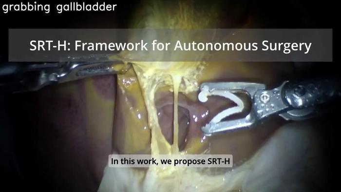 Kết quả thu được khiến cộng đồng khoa học ấn tượng khi robot đạt được độ chính xác 100% trong tất cả các ca phẫu thuật thử nghiệm. SRT-H đã thành công trong việc nhận diện các ống dẫn và động mạch, áp dụng kẹp và sử dụng kéo với độ chính xác của phẫu thuật viên. Tuy nhiên, robot cần thời gian dài hơn để hoàn thành công việc so với bác sĩ phẫu thuật con người.