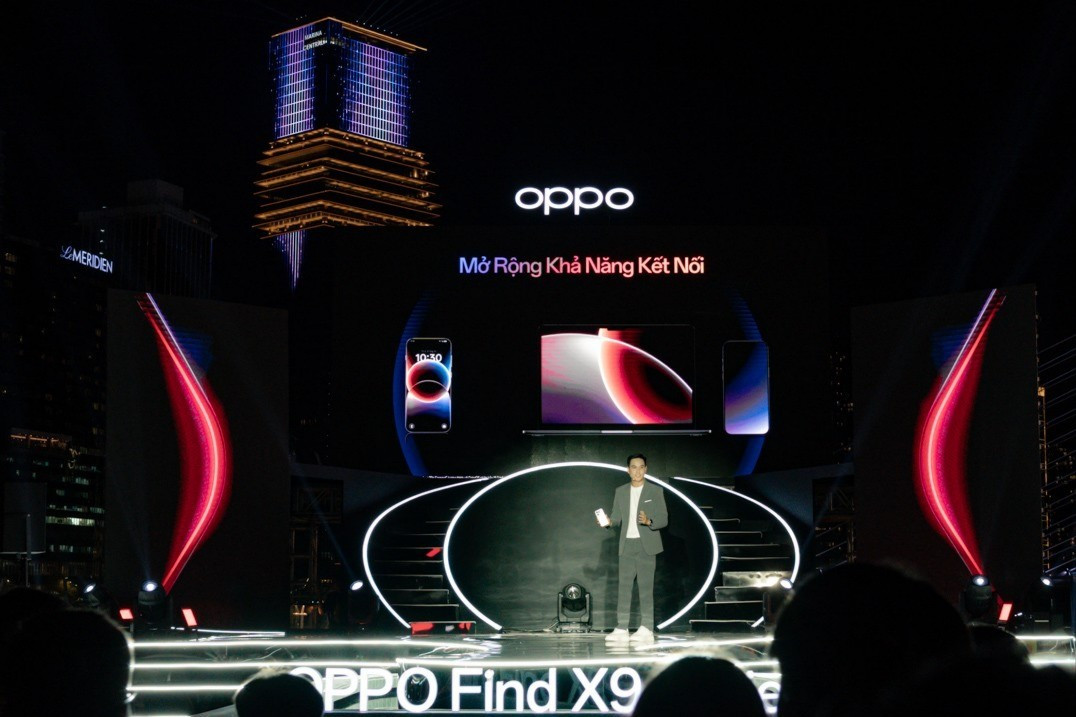 Kế thừa công nghệ Chuyển cảnh song song từ thế hệ trước, phiên bản ColorOS 16 tiếp tục nâng tầm trải nghiệm với Hiệu ứng liền mạch, mang đến bước nhảy vọt về hiệu năng và trải nghiệm nhờ hàng loạt công nghệ lõi mới, được OPPO thiết kế lại từ kiến trúc hệ thống đến cơ chế xử lý hoạt ảnh.