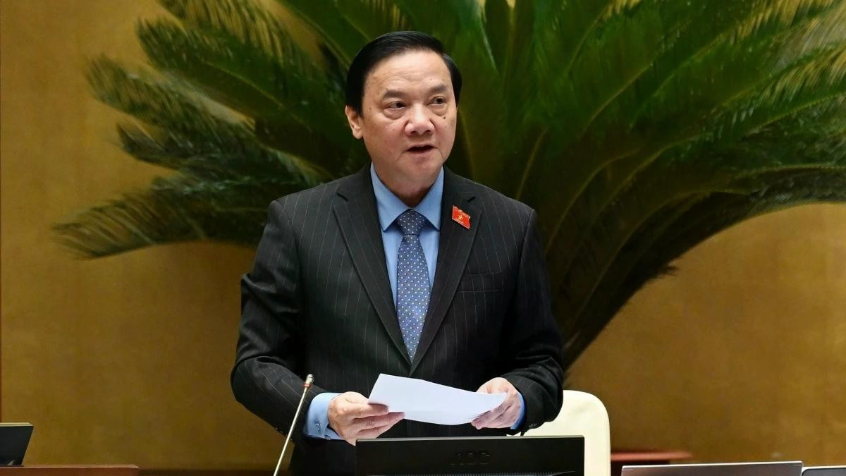 Phó Chủ tịch Quốc hội Nguyễn Khắc Định điều hành phiên thảo luận. Ảnh: quochoi.vn