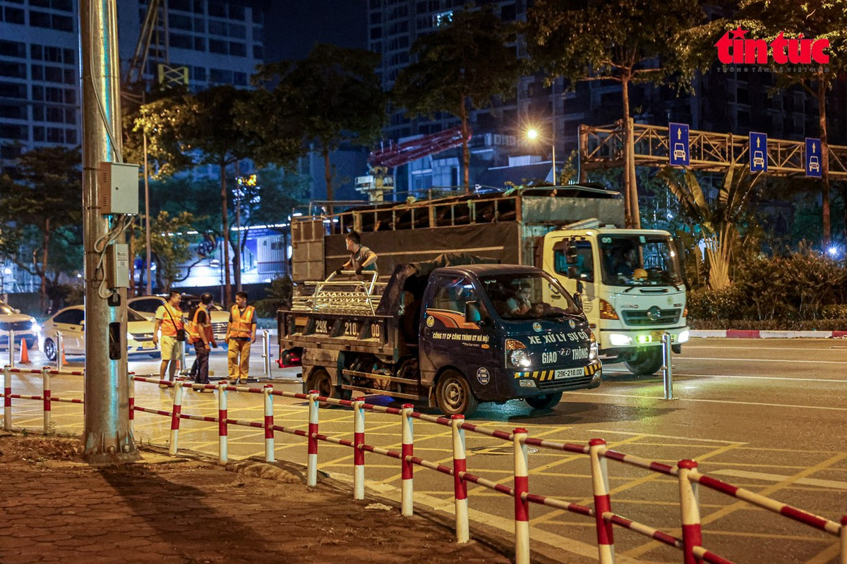 Các mũi thi công hoạt động khẩn trương với mục tiêu hoàn thành trước ngày 30/6/2025.