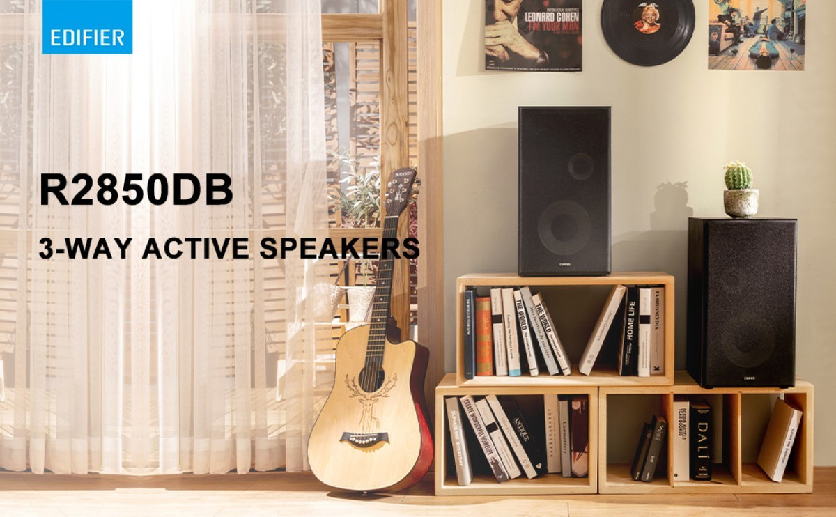 Hơn nữa, bạn cũng có thể kết nối với các cổng line-in 1, line-in 2, cổng quang và cổng đồng trục để tăng thêm tính linh hoạt. Mặt bên loa bao gồm các núm điều khiển để điều chỉnh âm lượng, âm bổng và âm trầm để thiết lập đầu ra âm thanh mong muốn. Loa có đáp tuyến tần số từ 42 Hz đến 20 kilohertz, mang đến âm thanh tuyệt vời cho mọi thể loại nhạc. Với những chiếc loa này, bạn cũng có thể kết nối loa siêu trầm với dải tần thấp 100 Hz để tránh loa phát ra âm cao. Loa đạt tổng điểm 75, cùng với điểm 4 ở cả ba hạng mục trên Consumer Reports.