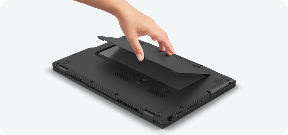 Tất nhiên, để đạt được trọng lượng siêu nhẹ này cần có sự đánh đổi. Pin 31Wh của máy chỉ cho phép khoảng 7 giờ xem video hoặc tối đa 18 giờ ở chế độ chờ theo công bố của Fujitsu.