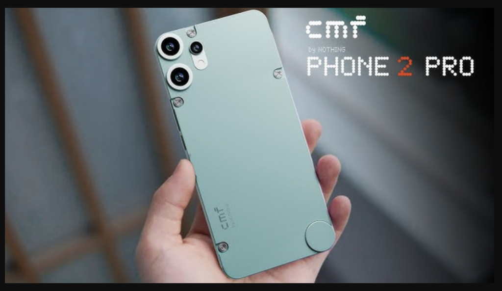 Gần đây, mẫu CMF Phone 2 Pro bất ngờ gây sốt trong cộng đồng công nghệ Việt khi xuất hiện dưới dạng hàng xách tay. Nhiều thương gia nhanh chóng đưa về nước với mức giá dao động khoảng 6 - 8 triệu đồng tại Việt Nam tùy phiên bản bộ nhớ, nơi bán cũng như gói bảo hành.