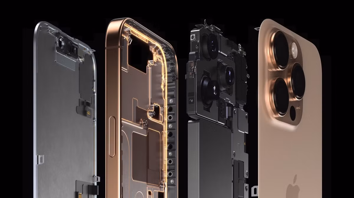 Từ thiết kế đến vật liệu sử dụng, Apple đã dự liệu trước khả năng chịu đựng, sống sót của sản phẩm con cưng của mình ở những giới hạn cụ thể. Mặc dù không mấy khi công bố chi tiết của những giới hạn này, nhưng nó luôn được các kỹ sư của Apple kiểm tra một cách kỹ lưỡng.