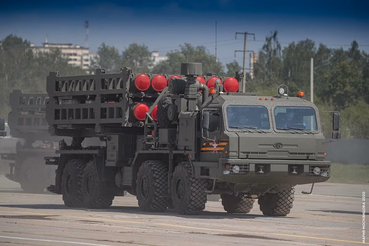 Hệ thống phòng không S-350 của Nga