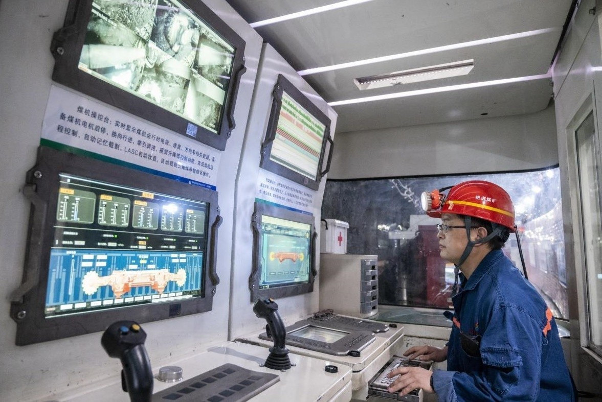 View - Lộ diện xe tải điện tự lái, âm thầm khai khoáng 24/7 tại Trung Quốc | Báo Tri thức và Cuộc sống - TIN TỨC PHỔ BIẾN KIẾN THỨC 24H