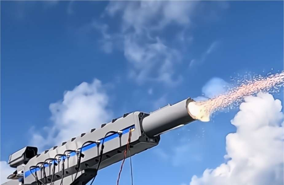 Theo chuyên gia quốc phòng Nhật Bản Murano Masashi từ Viện Hudson (Mỹ), ý tưởng dùng pháo điện từ nói trên để chống hạm khá độc đáo. Ông nêu rằng việc Mỹ hủy chương trình vũ khí này là do hiệu quả thấp do tầm bắn hạn chế, không thể khai hỏa ngoài tầm bắn của tên lửa chống hạm.