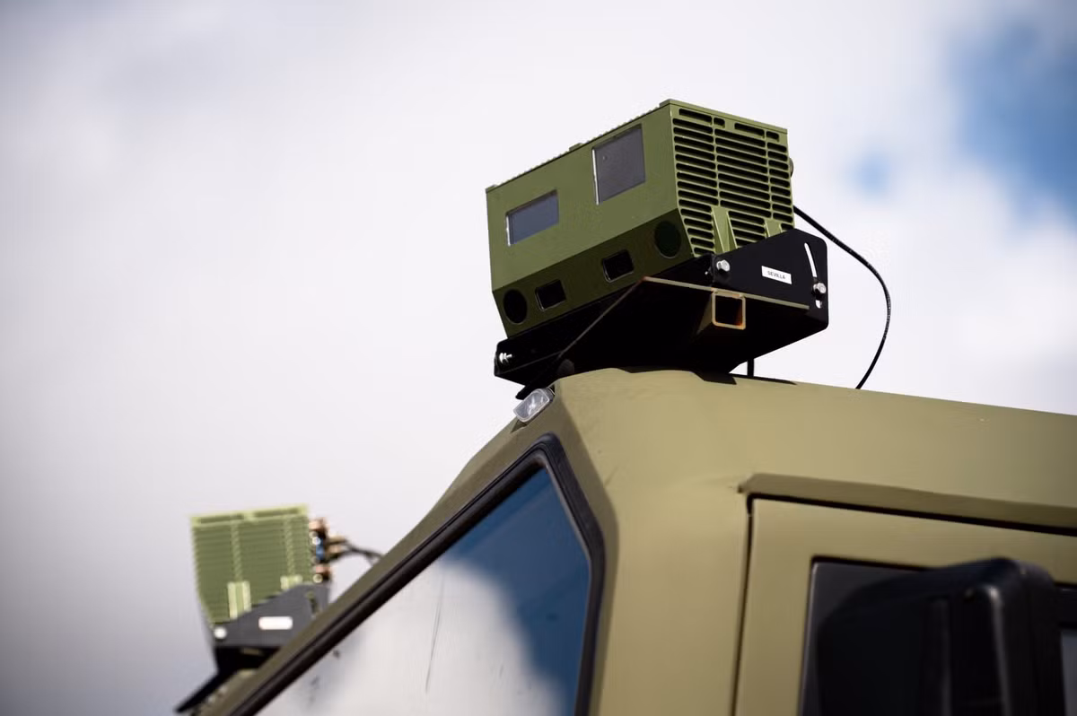 Xe hậu cần quân sự được tích hợp hệ thống Naviground của Sener (ảnh Sener Aerospace &amp; Defence)