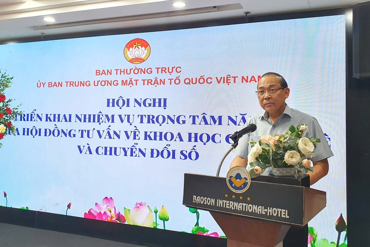 Phó Chủ tịch UBTƯ MTTQ Việt Nam Hoàng Công Thủy phát biểu tại Hội nghị. Ảnh: Thế Quảng.