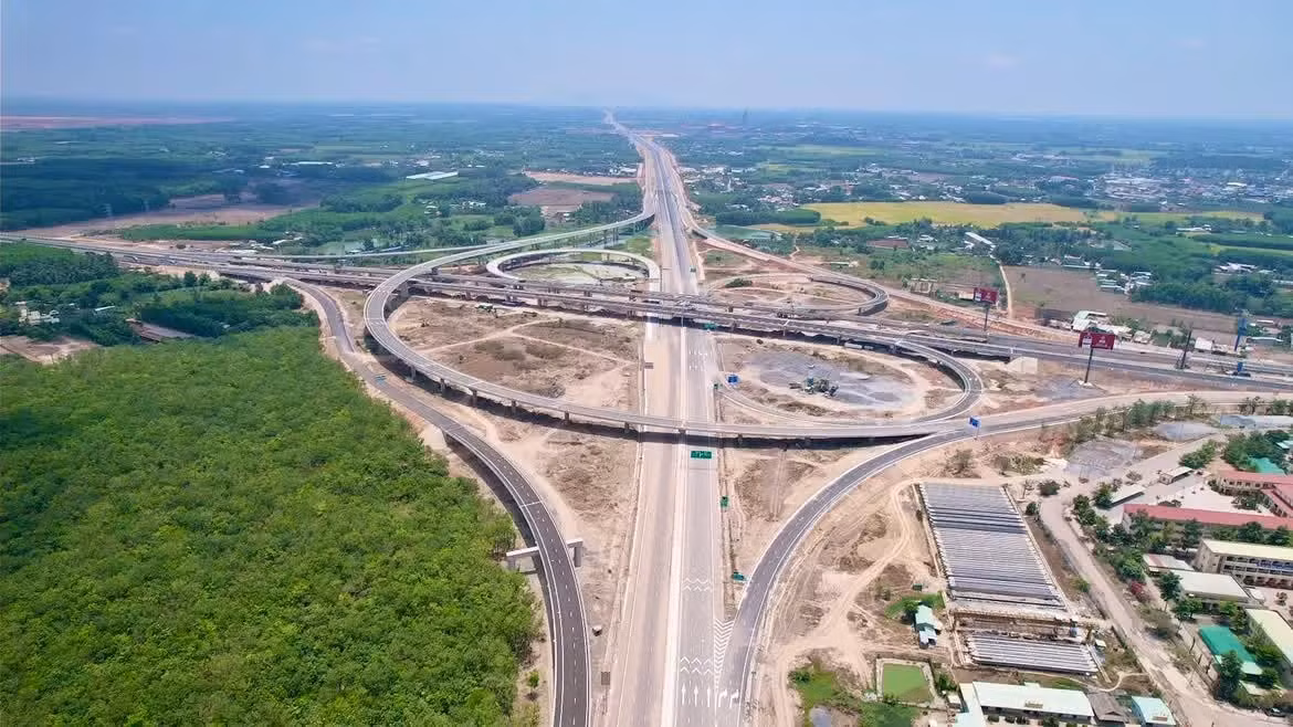 Nút giao nơi phương tiện sẽ vào cao tốc Biên Hòa - Vũng Tàu. Ảnh: BXD.